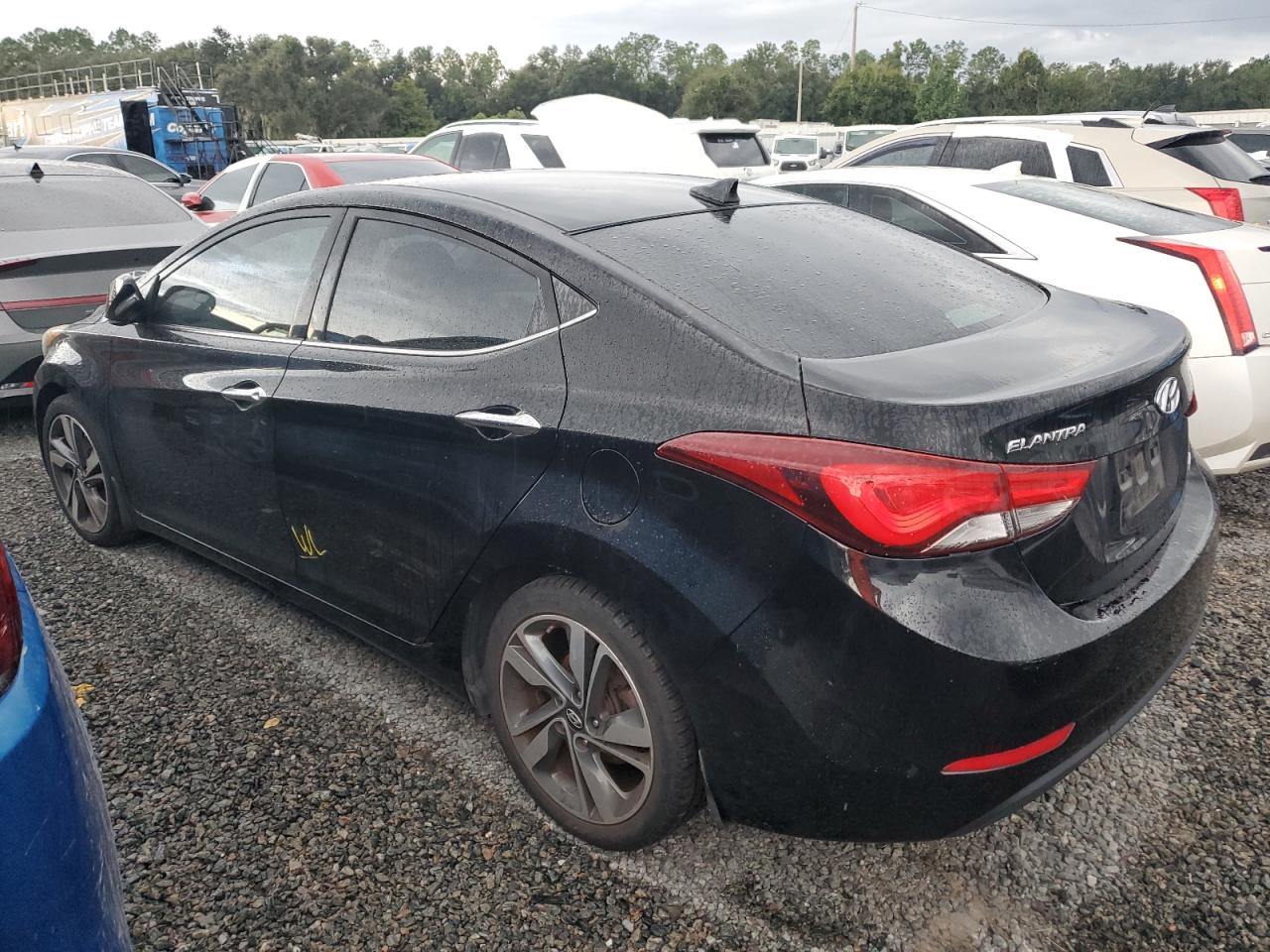 2014 Hyundai Elantra - Image 2