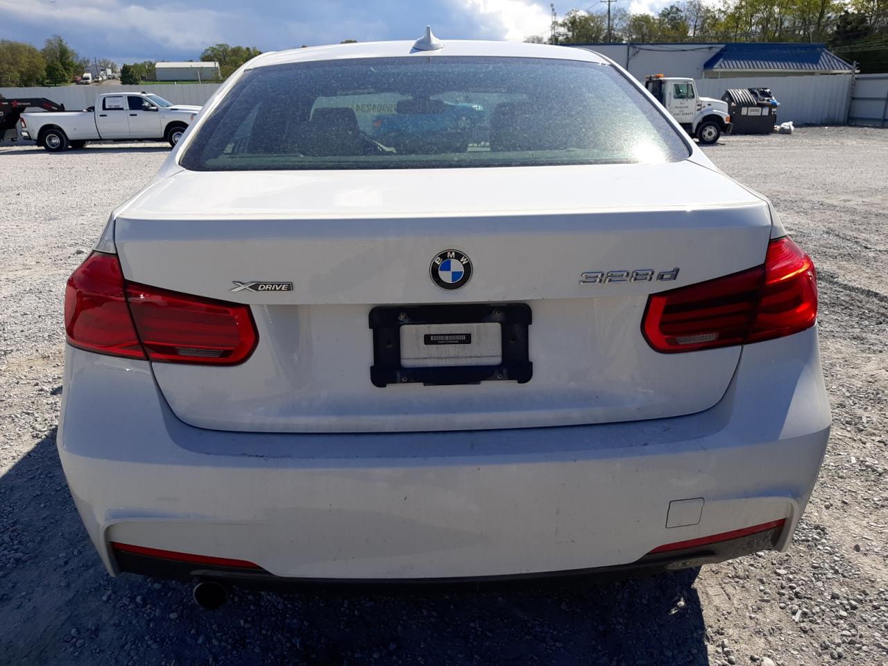 2017 BMW 328 D xDrive VIN: WBA8F1C37HK825835 Lot: 75904234