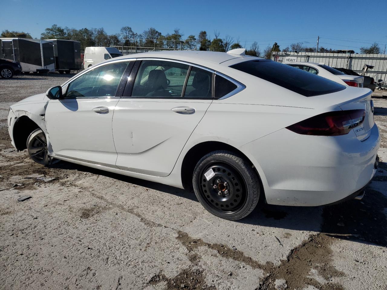2018 Buick Regal - Image 2