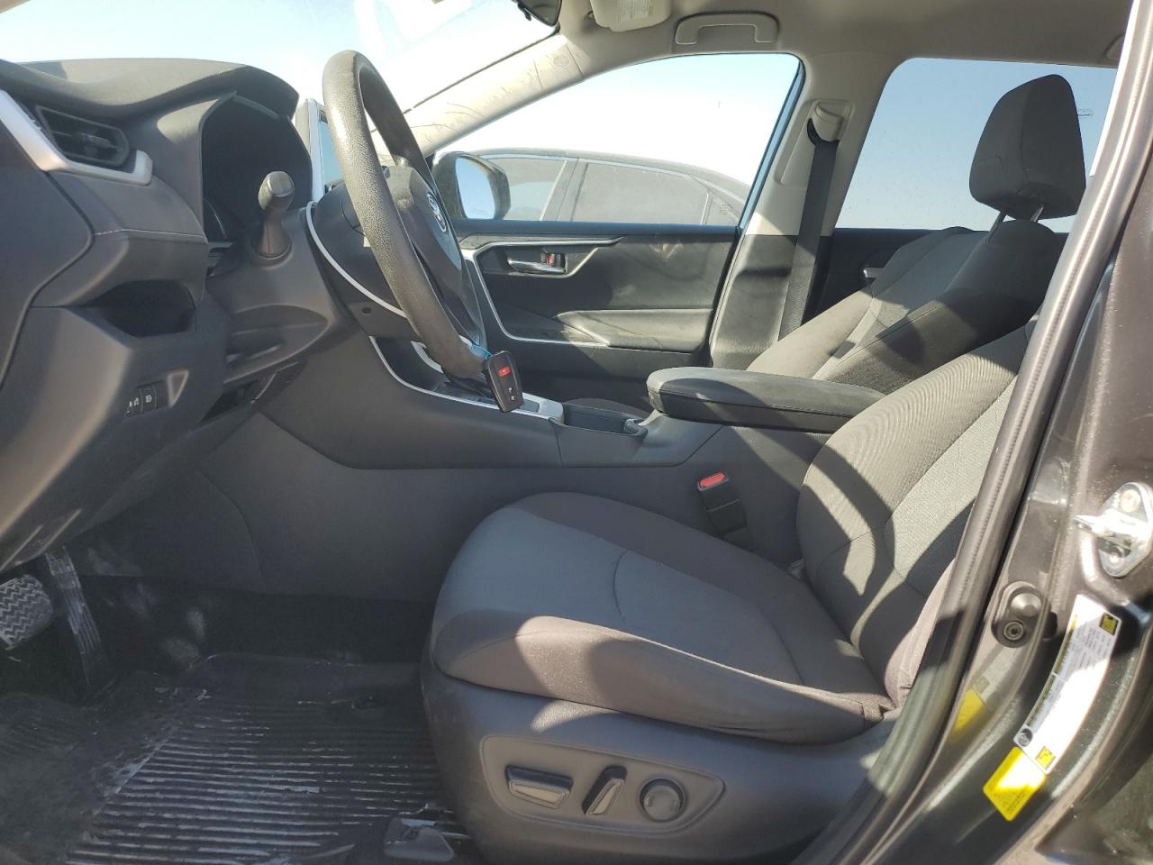 2023 Toyota RAV 4 - Image 7