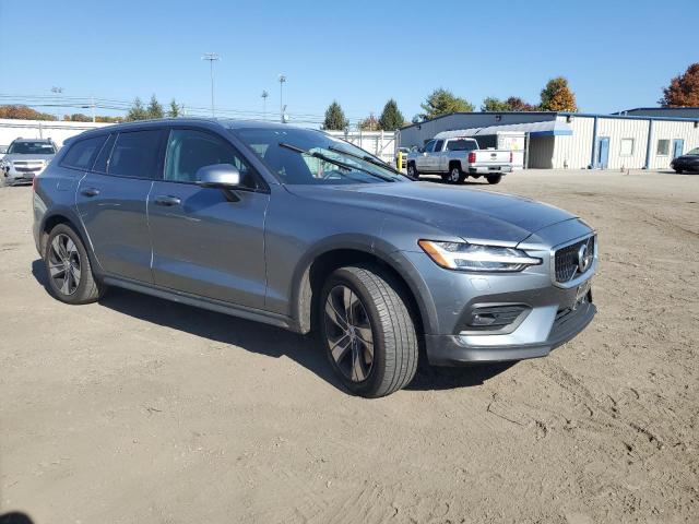  VOLVO V60 2020 Сірий