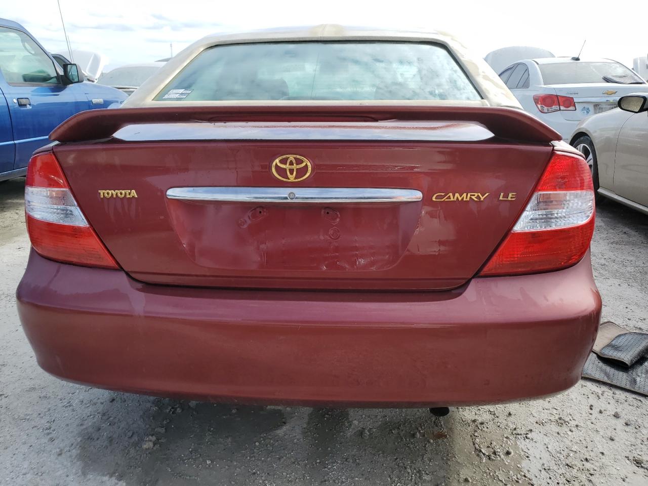 2002 Toyota Camry Le VIN: 4T1BE32K92U026100 Lot: 75090434