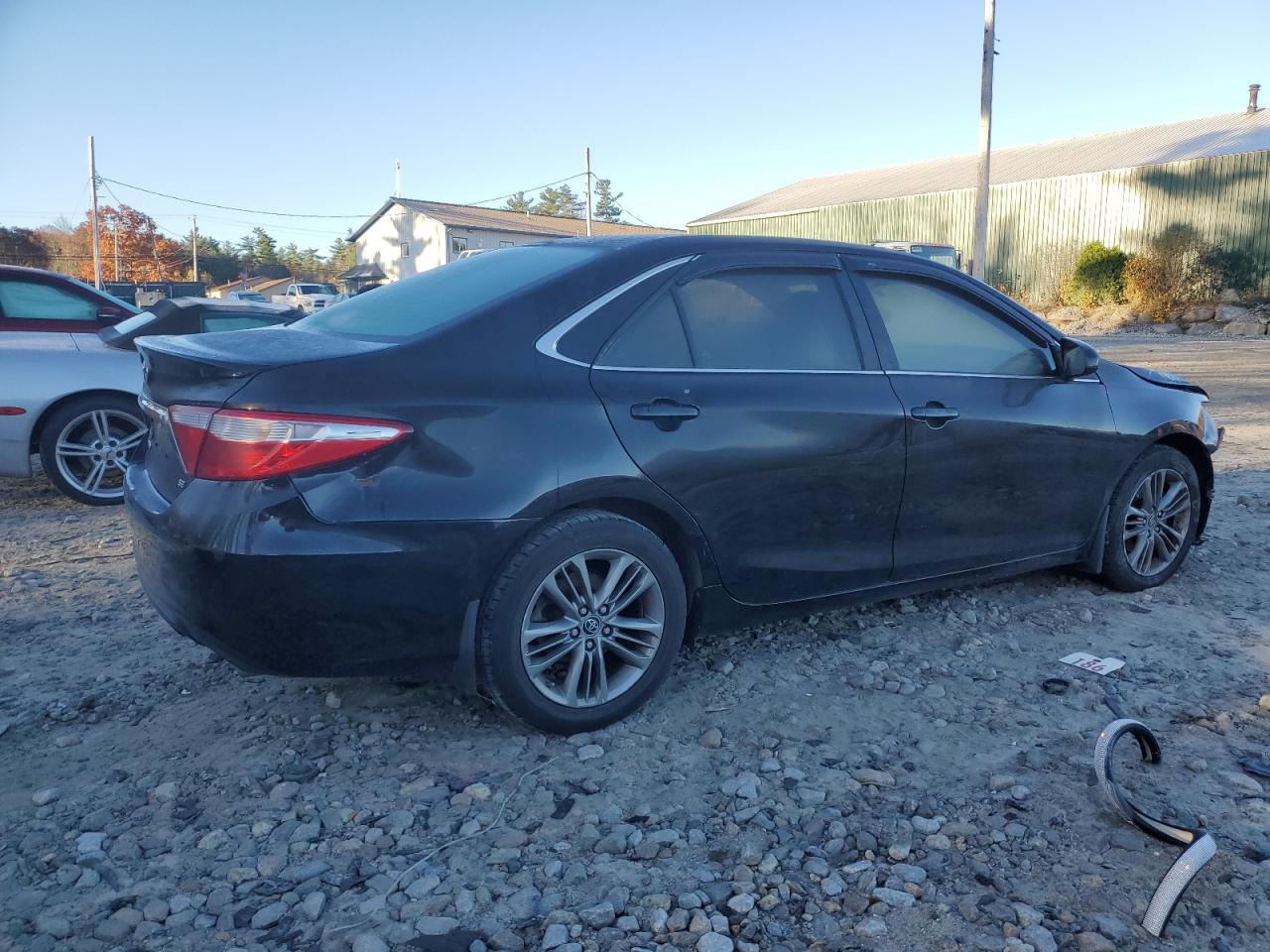 VIN 4T1BF1FK3GU121755 2016 TOYOTA CAMRY no.3