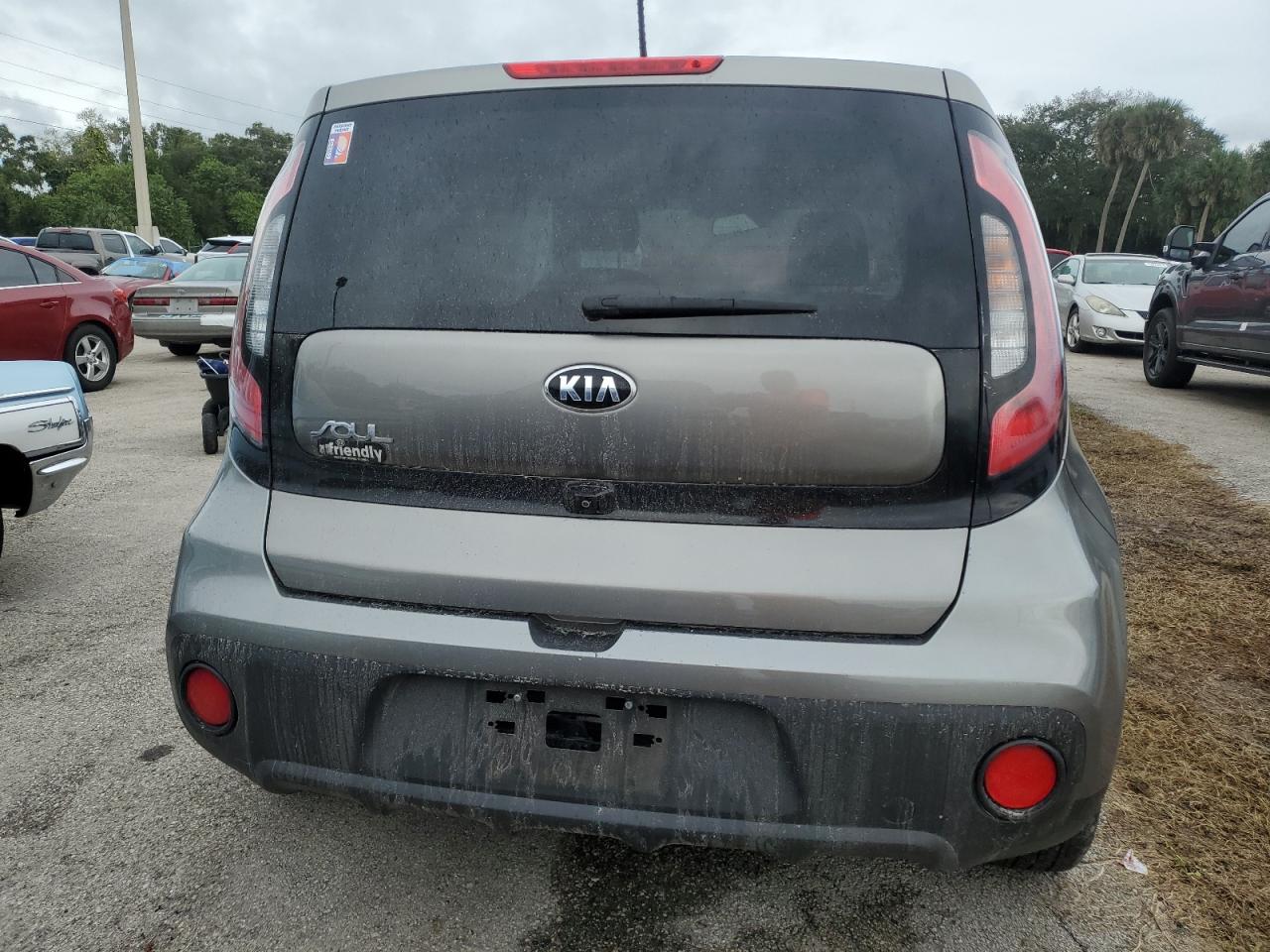 KNDJN2A20K7686942 2019 Kia Soul