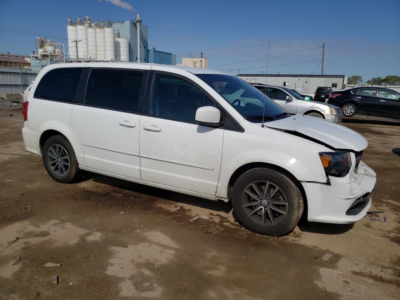 VIN 2C4RDGBG4GR134718 2016 DODGE CARAVAN no.4