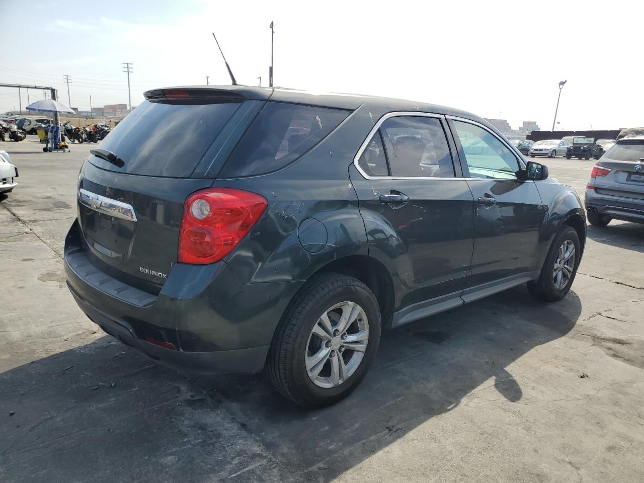 2012 Chevrolet Equinox - Image 3