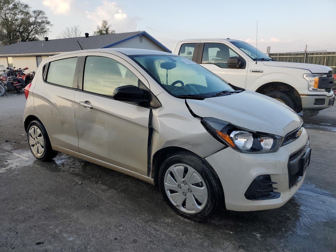 2017 Chevrolet Spark Ls VIN: KL8CB6SA4HC743585 Lot: 78064054