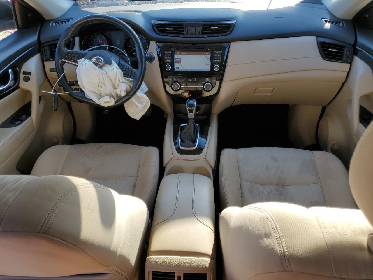 2017 Nissan Rogue - Image 8