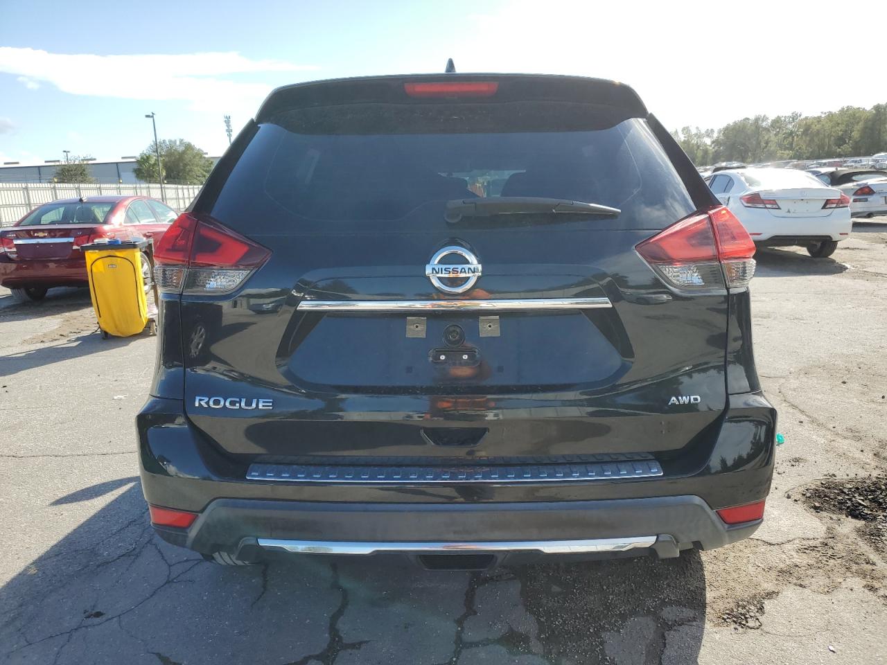 2018 Nissan Rogue - Image 6