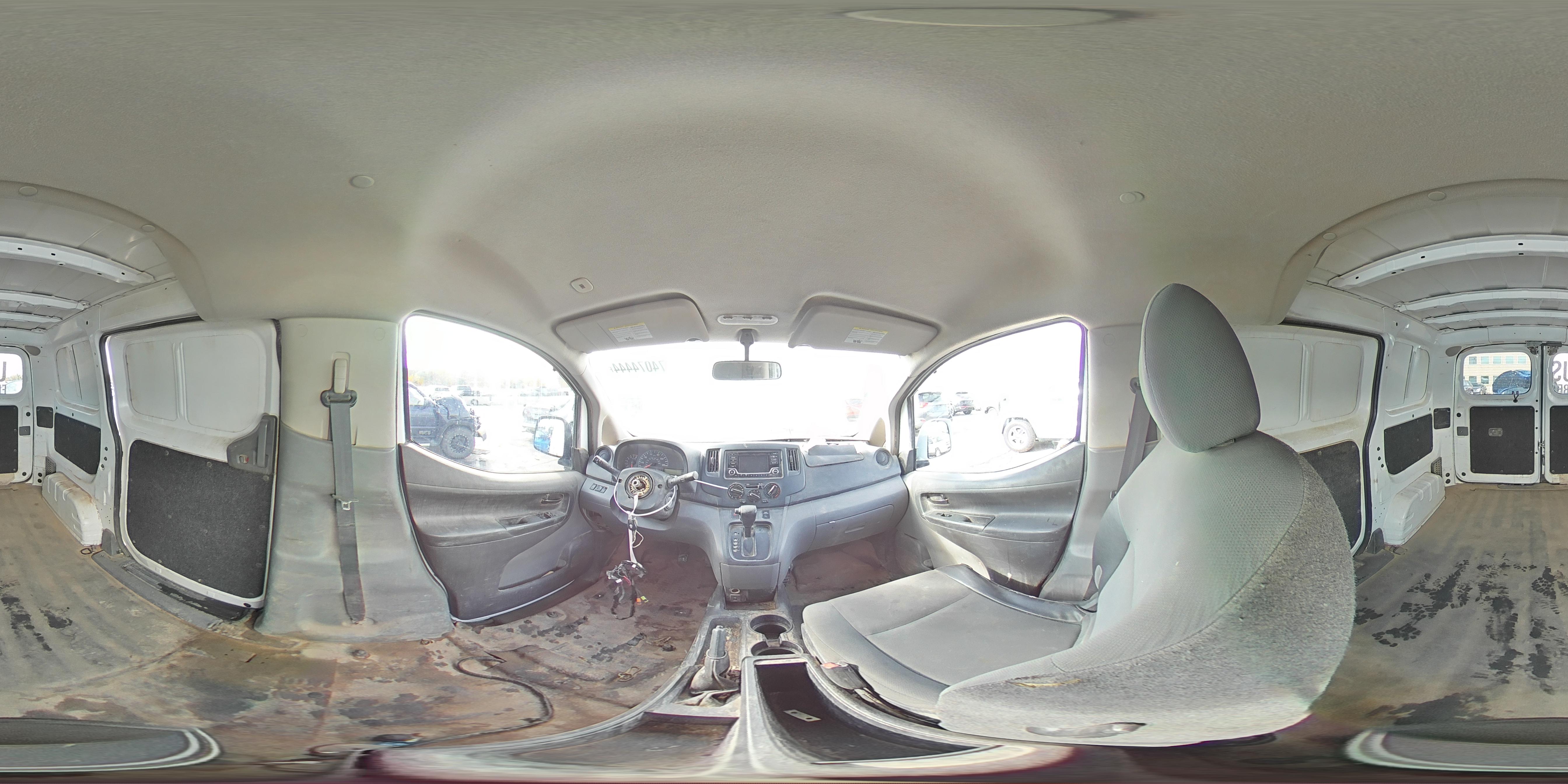 2018 Nissan NV - Image 16