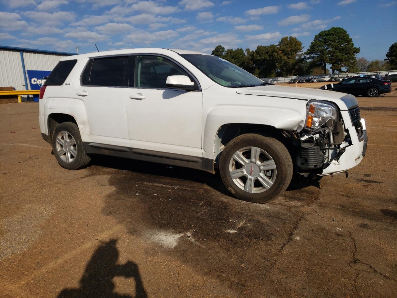 2015 GMC Terrain - Image 4