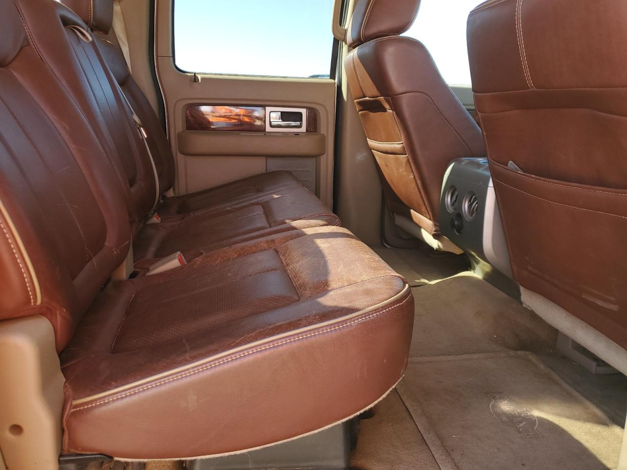 2010 Ford F-150 - Image 10