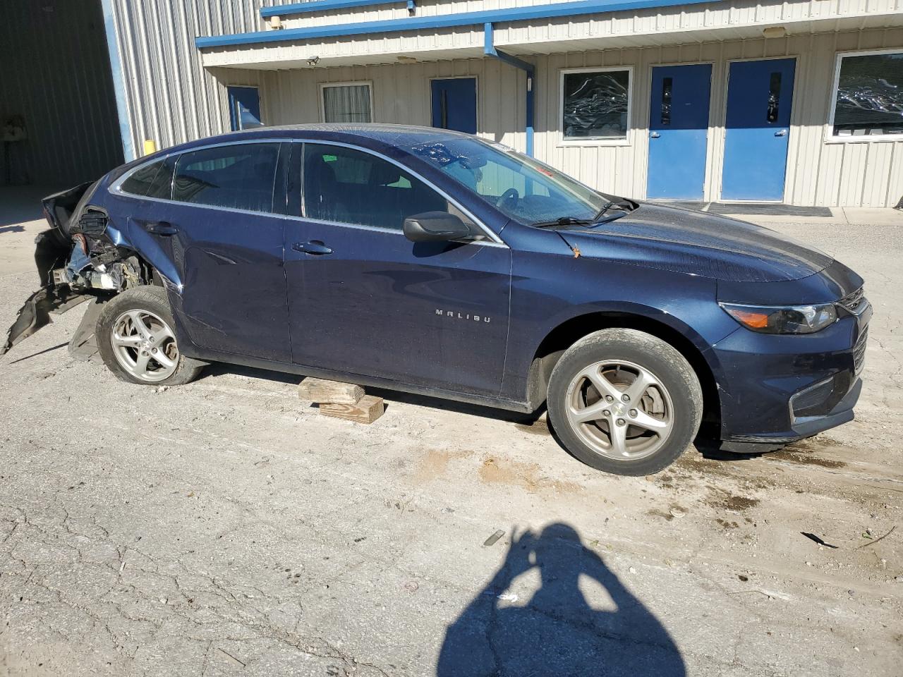 2016 Chevrolet Malibu - Image 4
