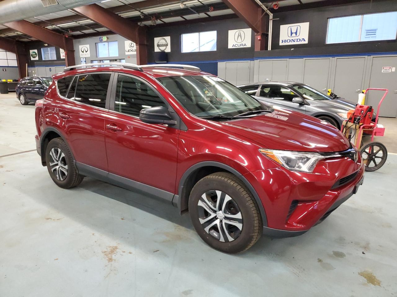2018 Toyota RAV 4 - Image 4
