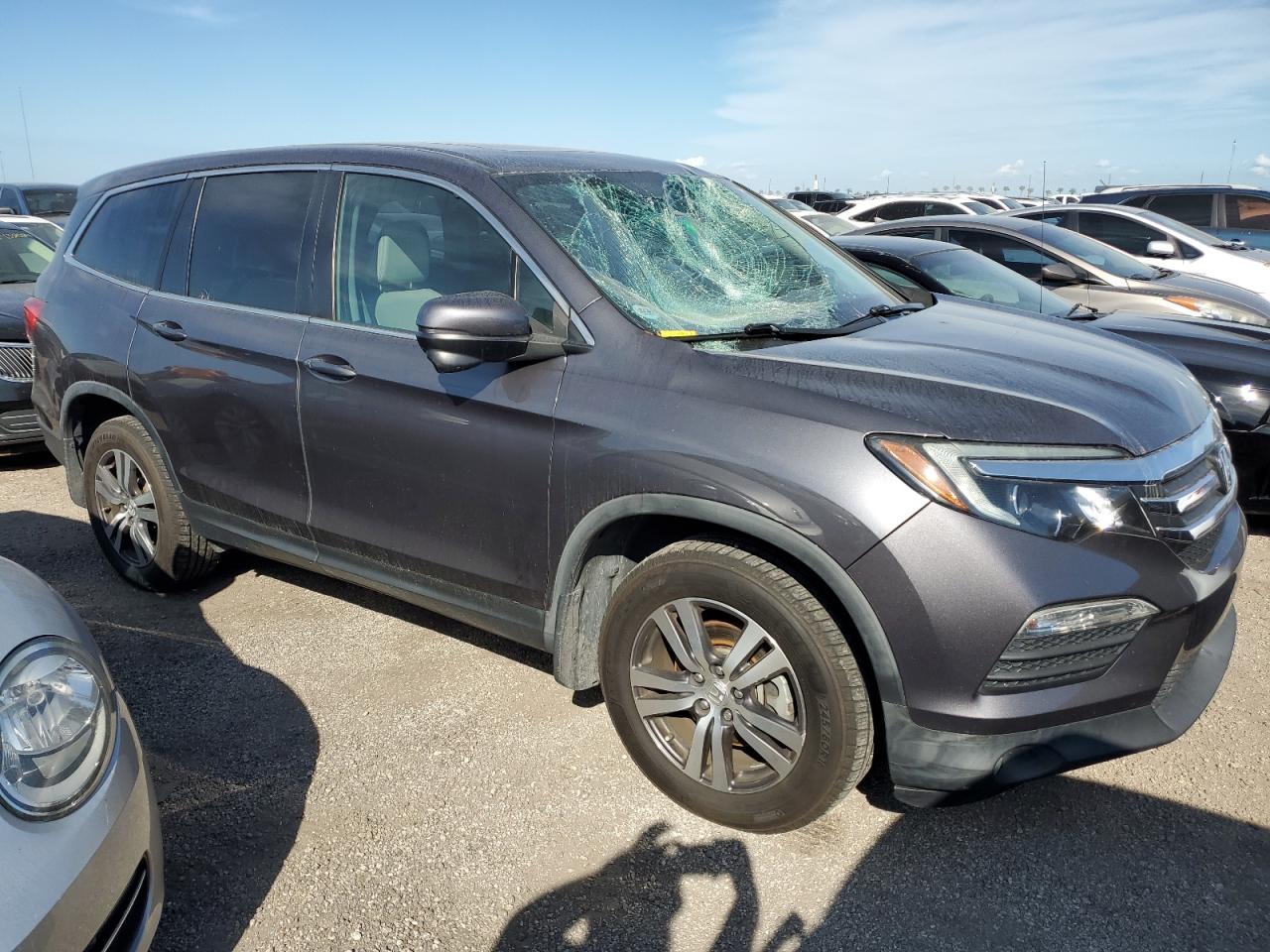 2017 Honda Pilot - Image 4