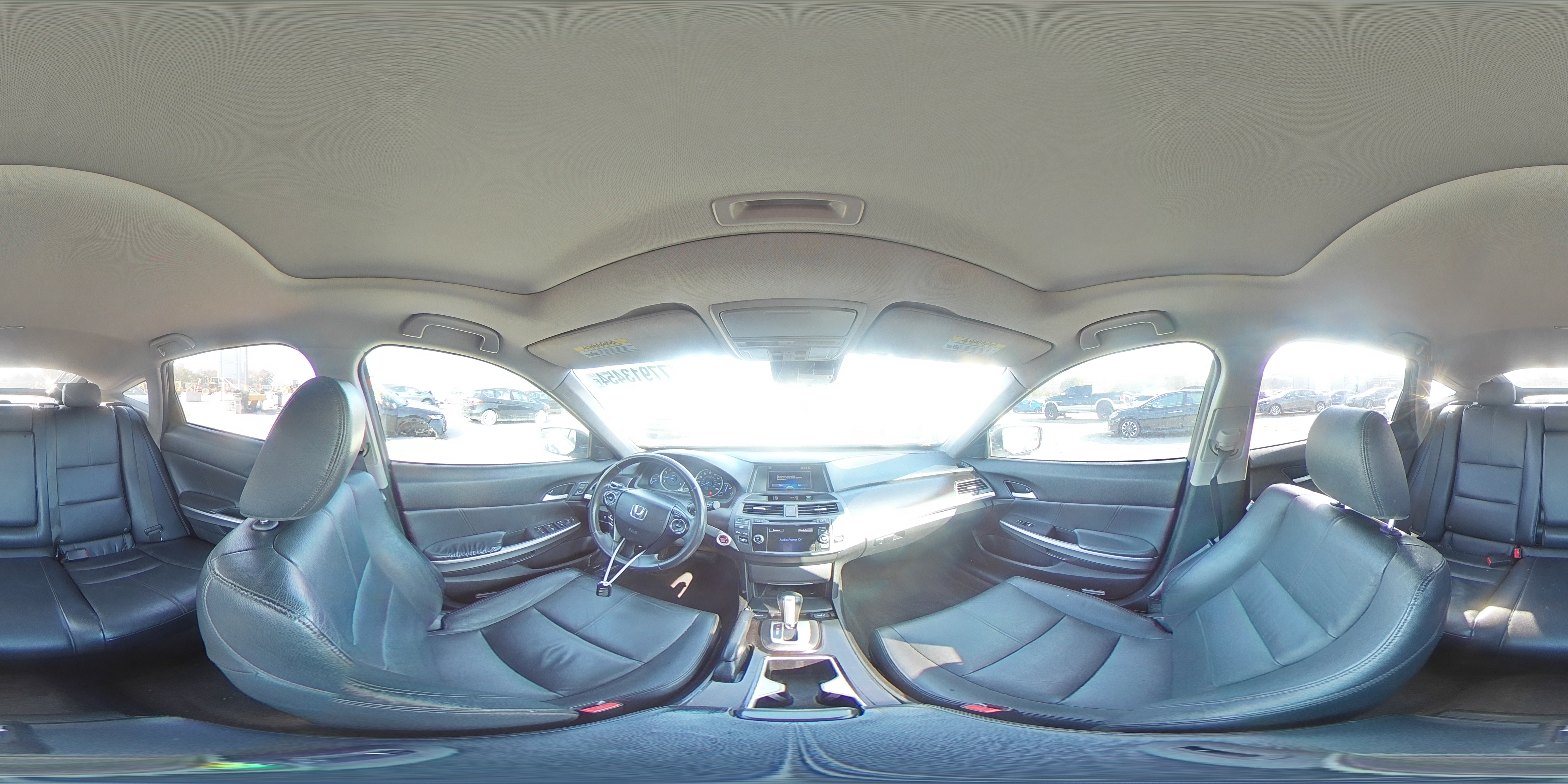 2015 Honda Crosstour - Image 12
