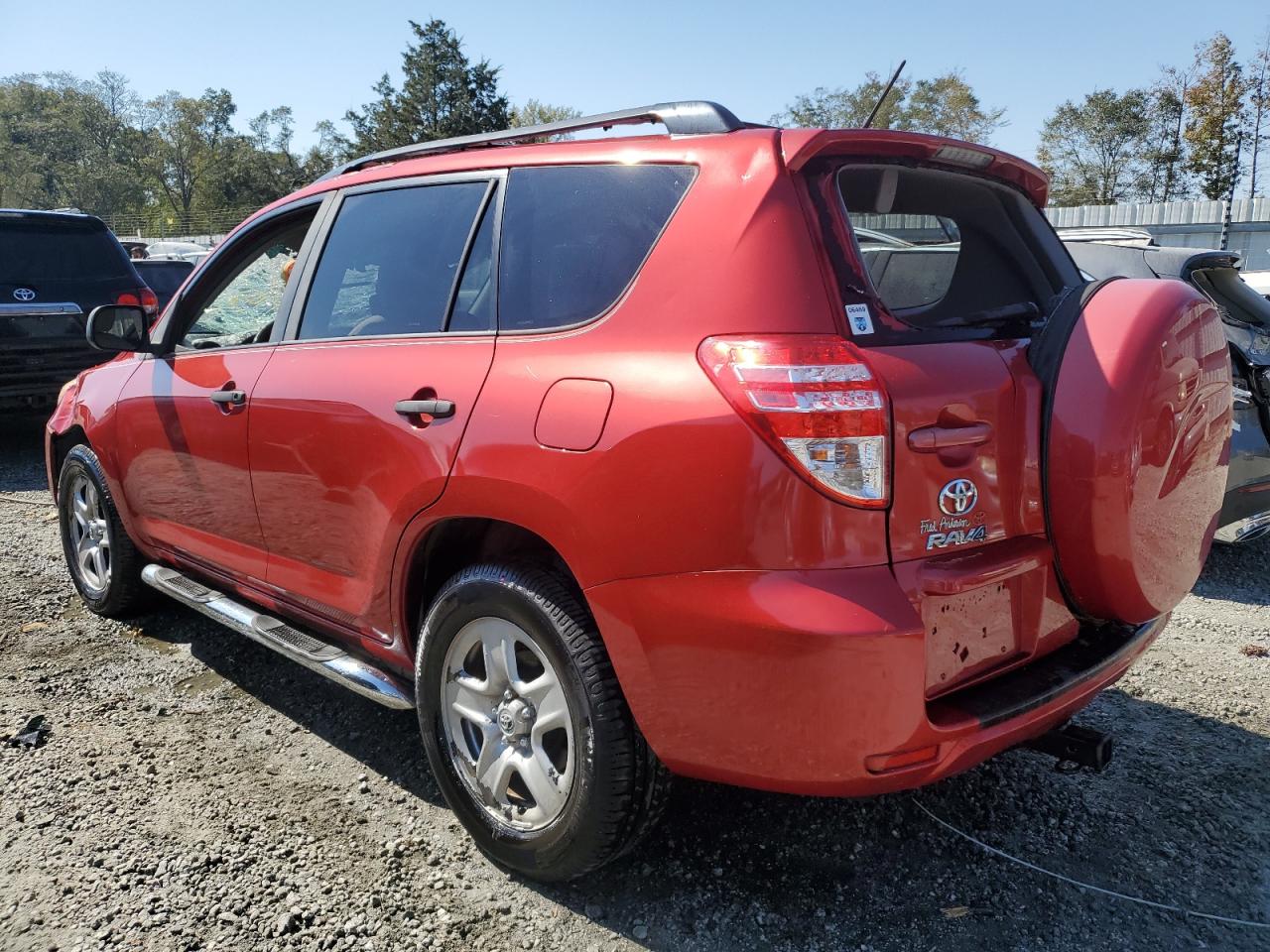 2011 Toyota RAV 4 - Image 2