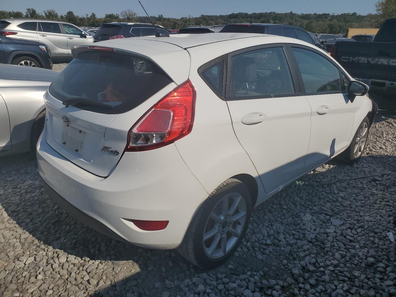 2017 Ford Fiesta - Image 3