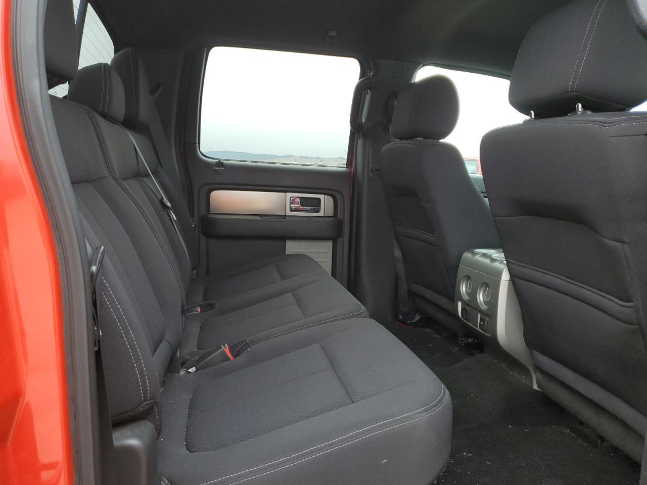 2014 Ford F-150 - Image 10