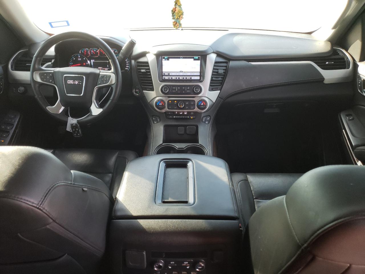 2018 GMC Yukon - Image 8