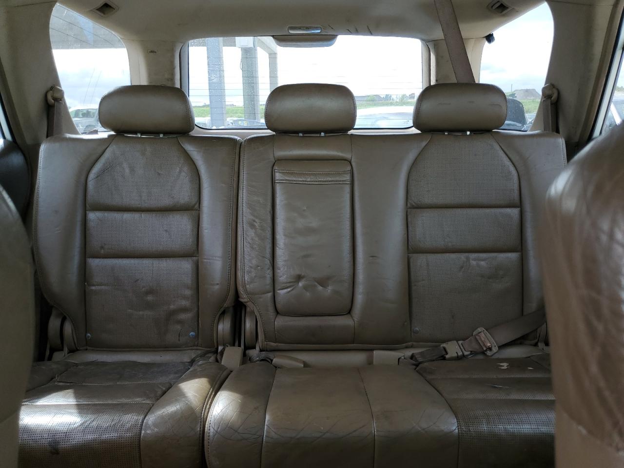 2005 Acura MDX - Image 10