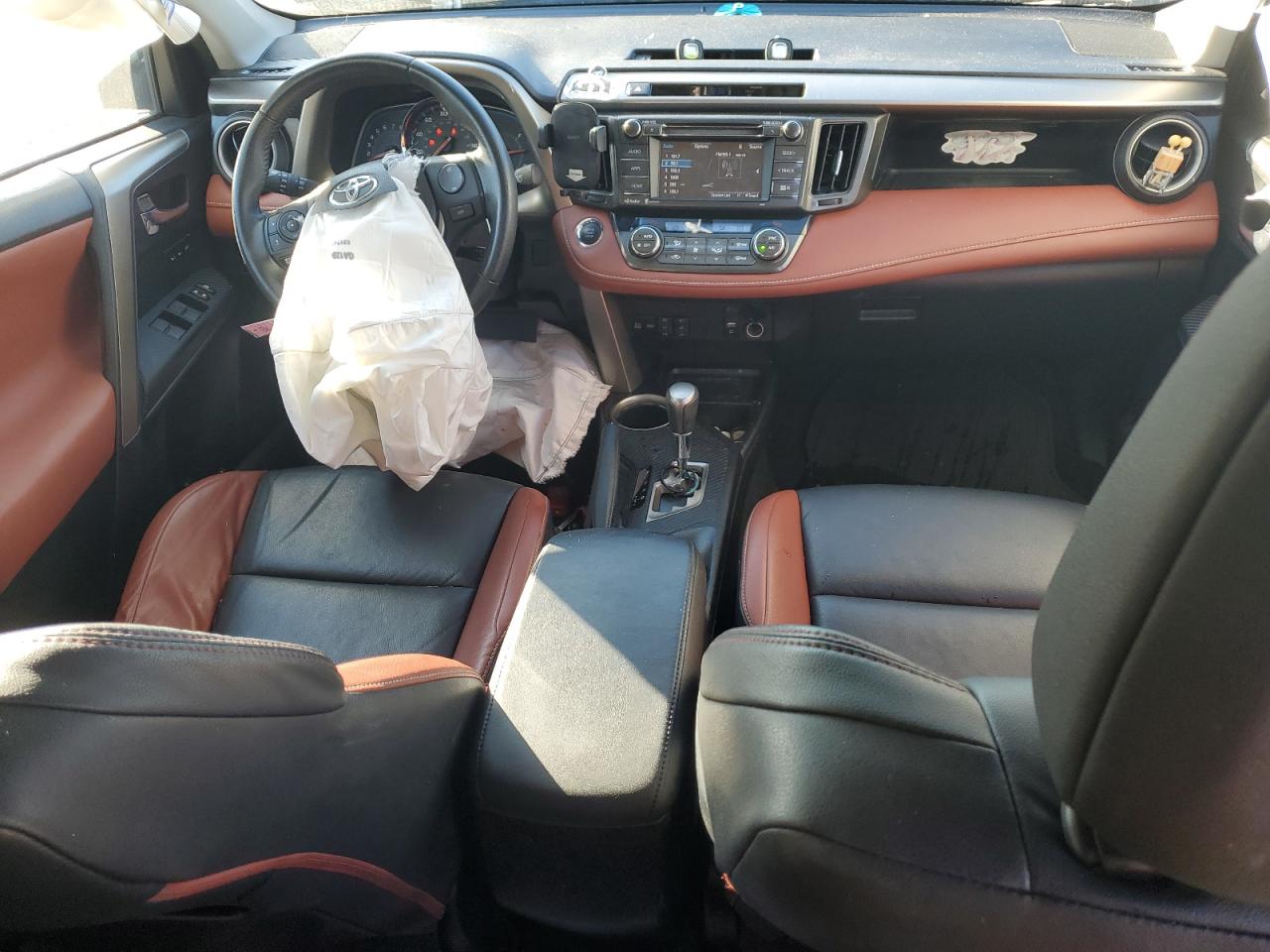 2014 Toyota RAV 4 - Image 8