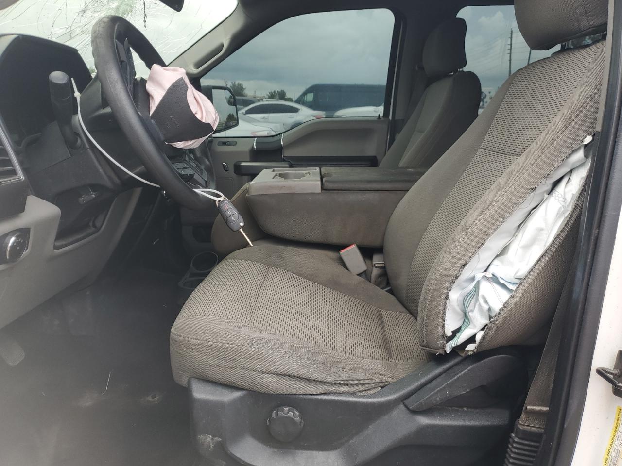 1FTEW1C83HFC05283 2017 Ford F150 Supercrew