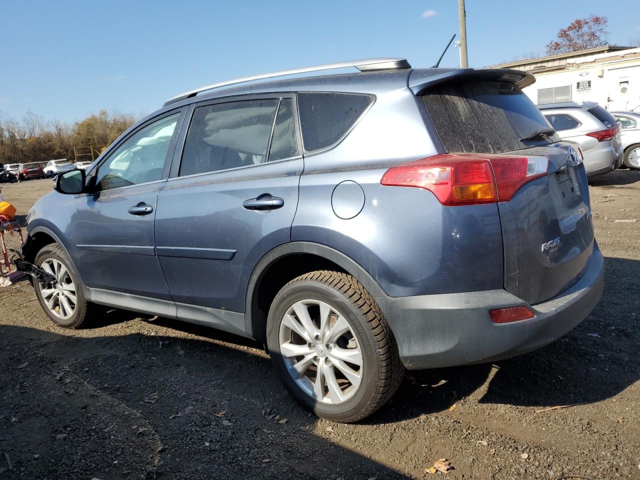 2014 Toyota RAV 4 - Image 2