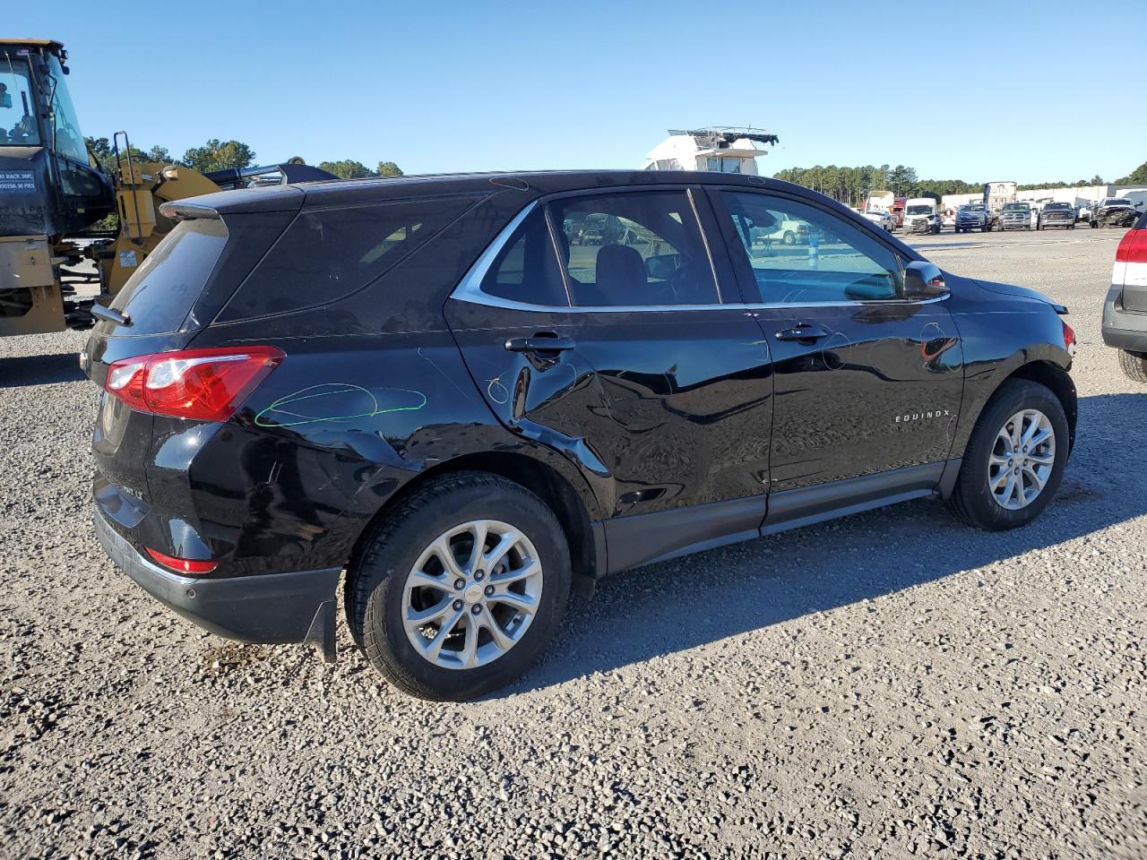 2020 Chevrolet Equinox - Image 3