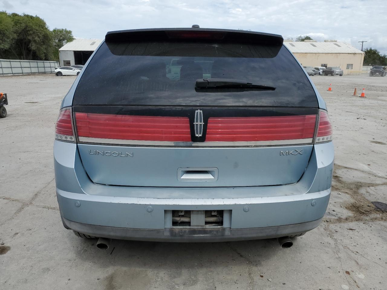 2008 Lincoln Mkx VIN: 2LMDU68C48BJ40103 Lot: 77501374