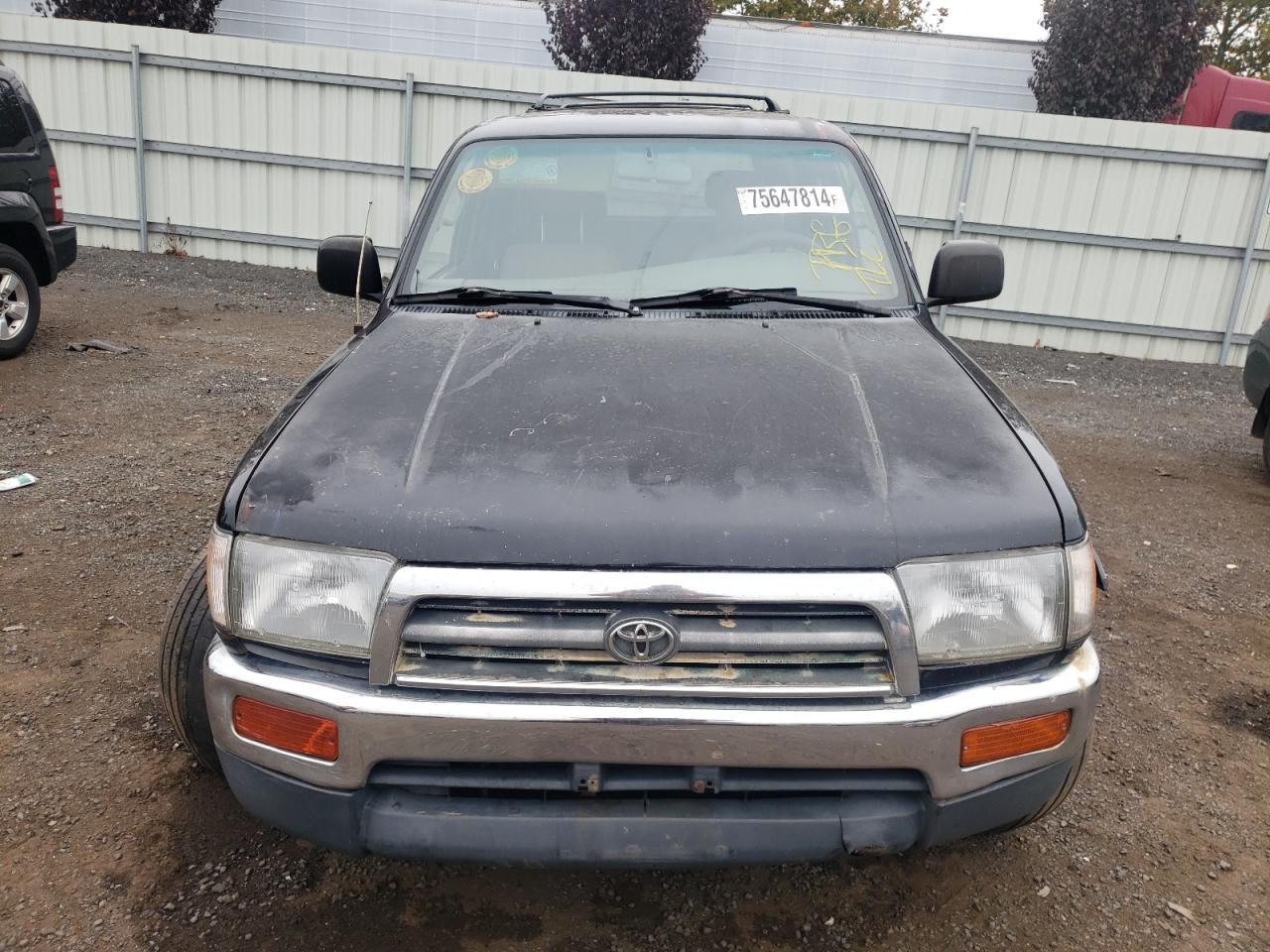 1998 Toyota 4Runner - Image 5