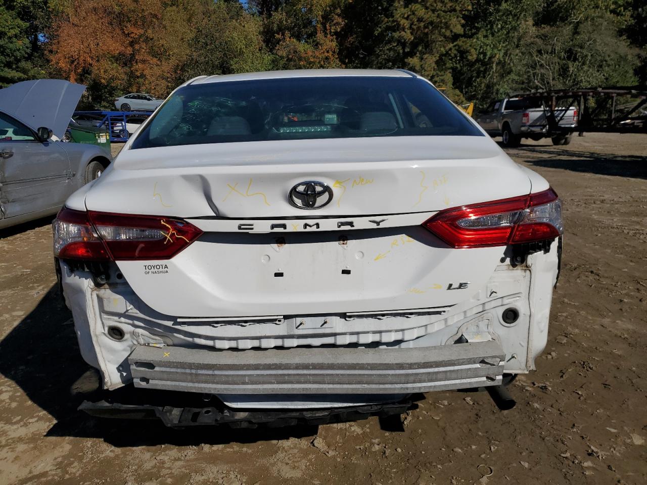 4T1B11HK9JU148543 2018 Toyota Camry L