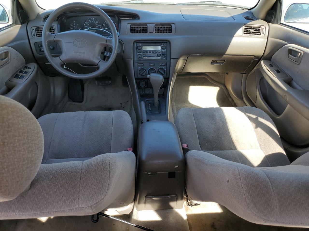 JT2BG22K7Y0496336 2000 Toyota Camry Ce JT2BG22K7Y0496336 2000 Toyota Camry Ce