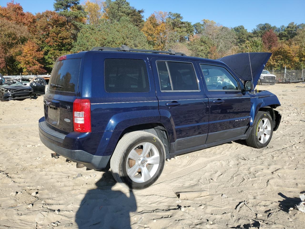 VIN 1C4NJPFB4ED703900 2014 JEEP PATRIOT no.3