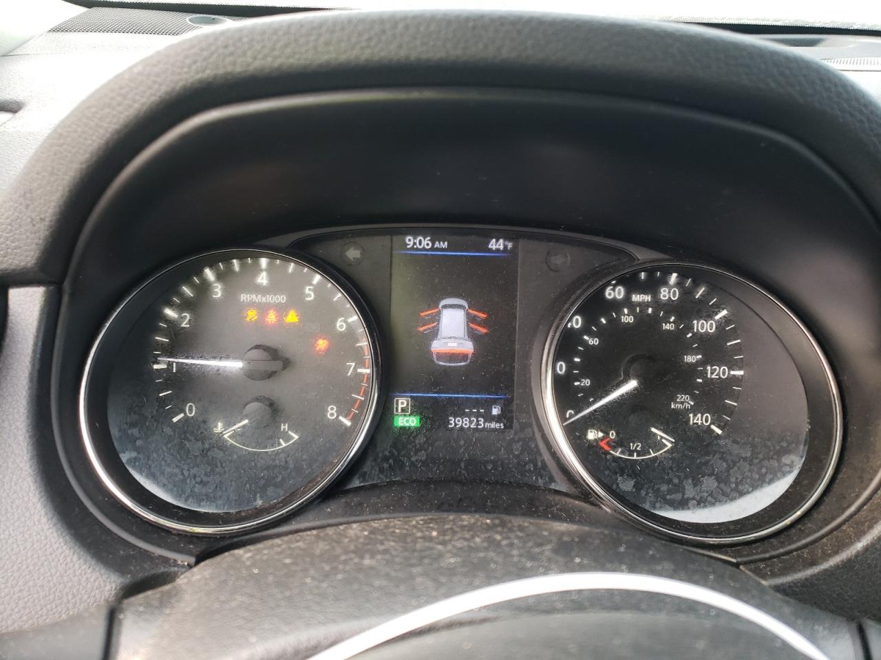 2018 Nissan Rogue - Image 9