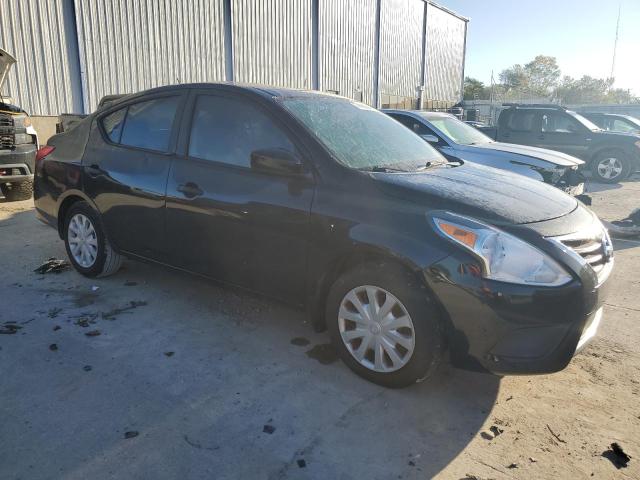  NISSAN VERSA 2016 Czarny