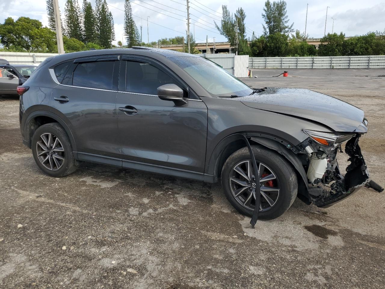 JM3KFADLXH0174856 2017 Mazda Cx-5 Grand Touring