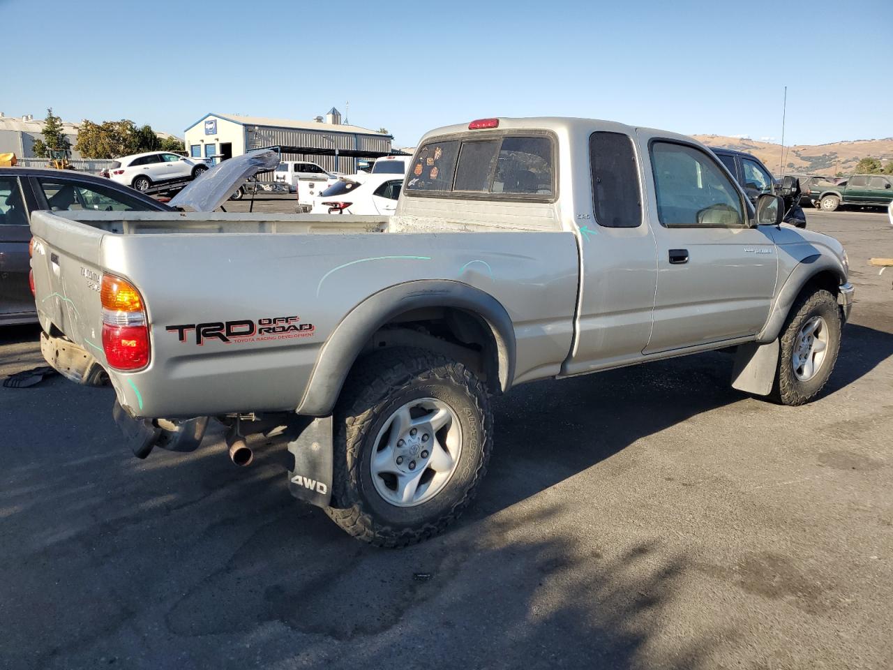 2004 Toyota Tacoma - Image 3