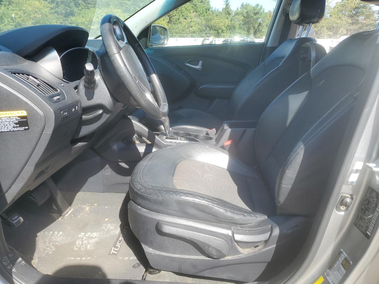 2012 Hyundai Tucson - Image 7