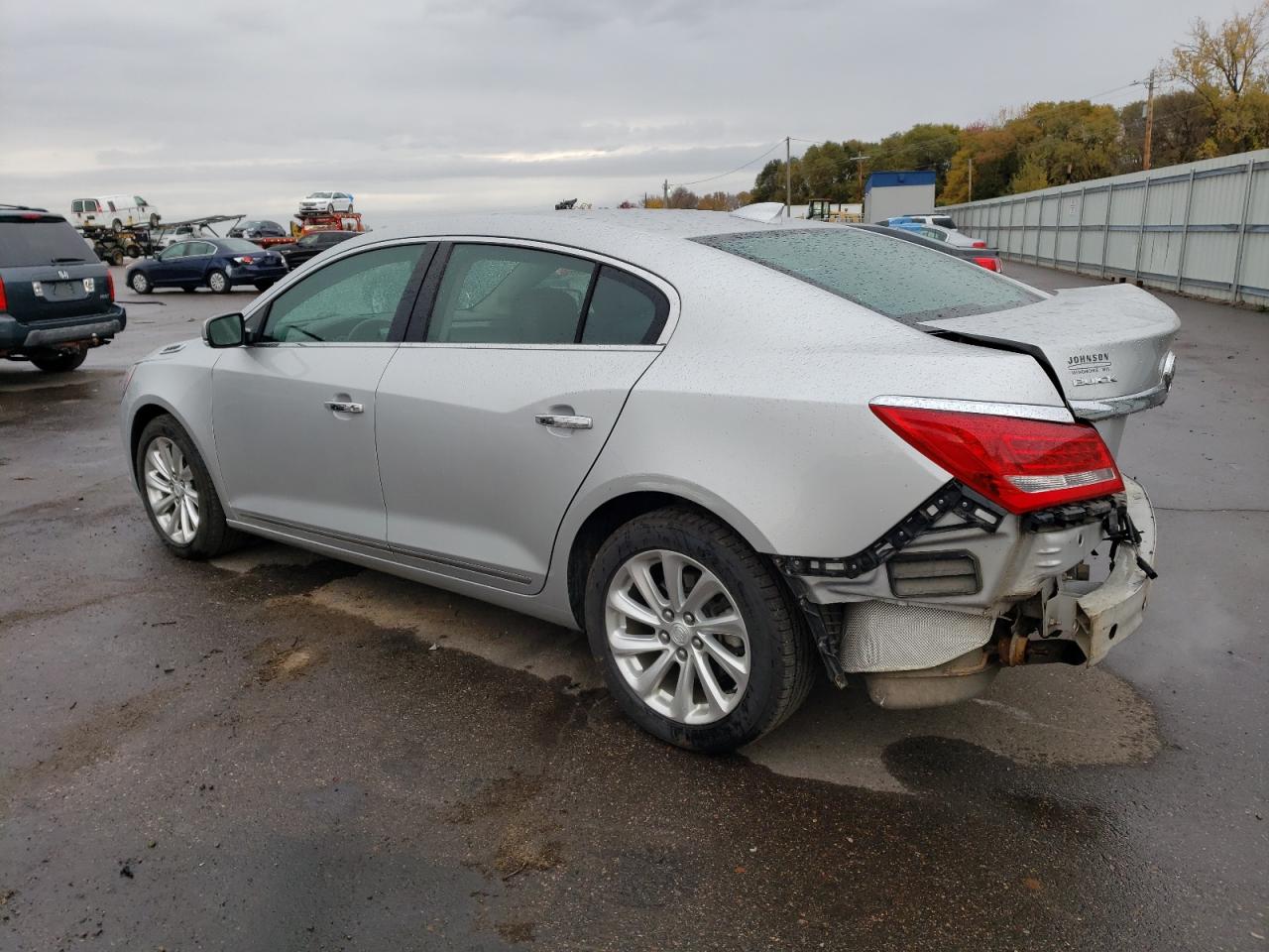 VIN 1G4GB5G3XFF192213 2015 BUICK LACROSSE no.2