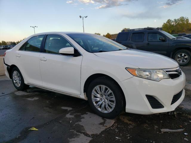  TOYOTA CAMRY 2012 Білий