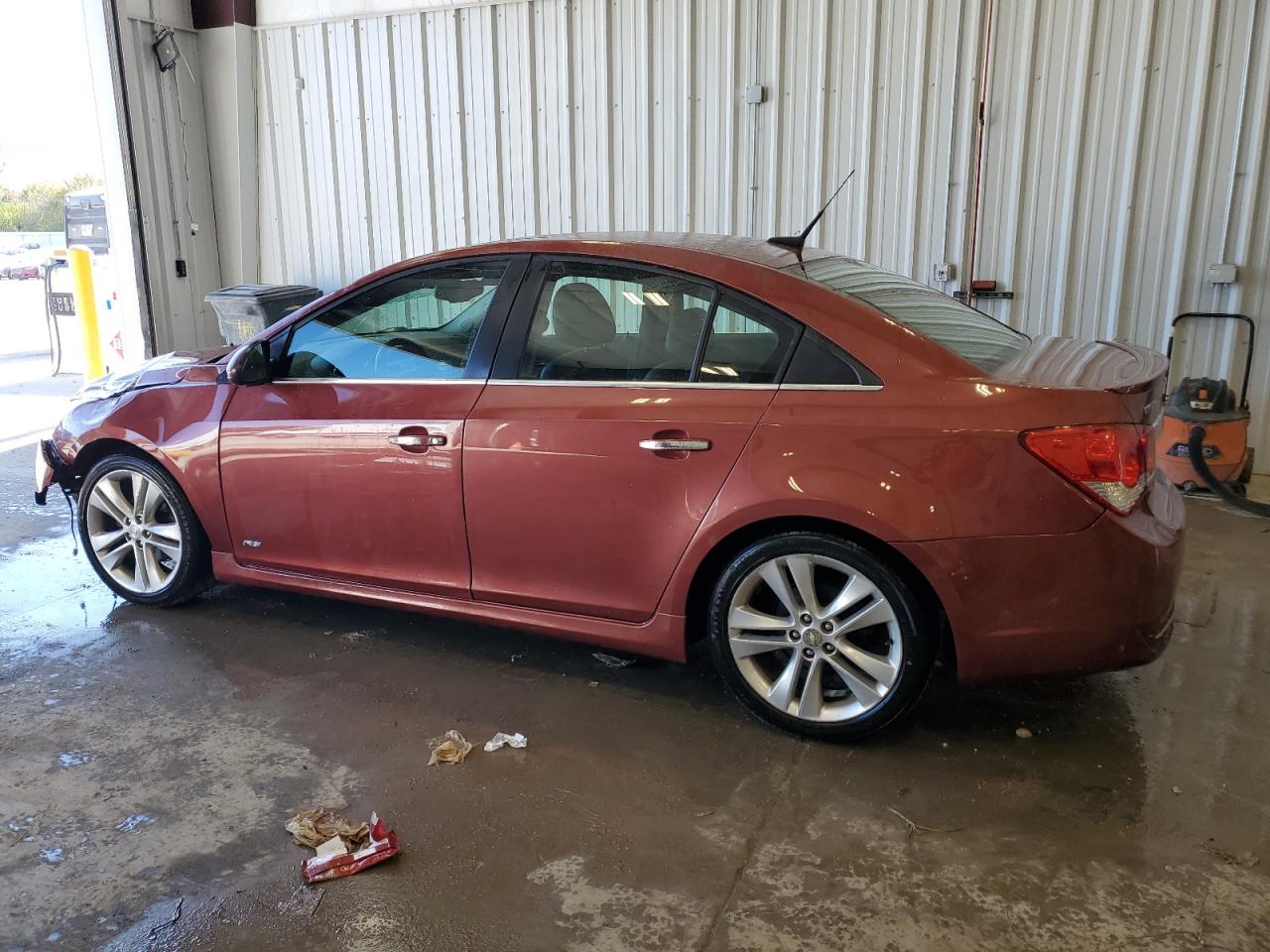 2012 Chevrolet Cruze - Image 2