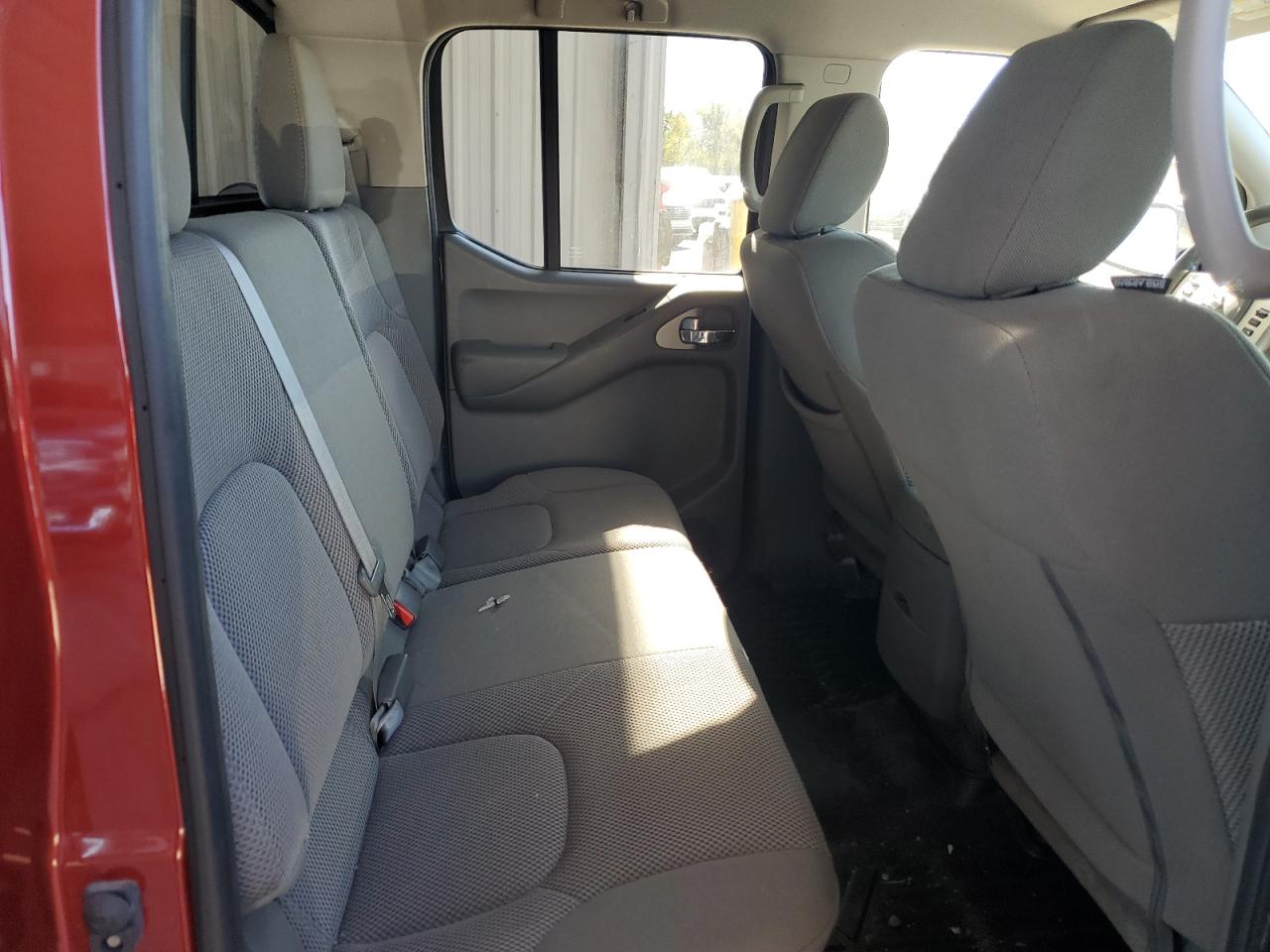 2019 Nissan Navara (Frontier) - Image 10