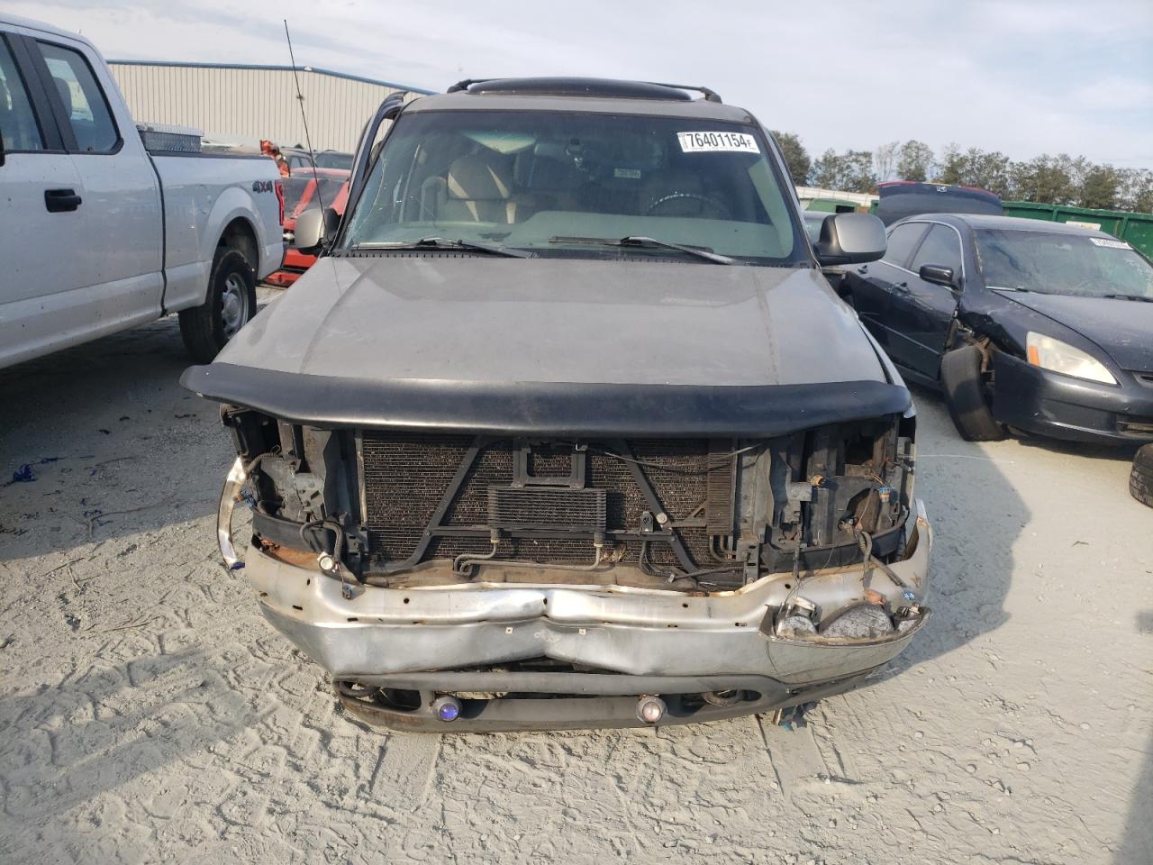 2000 GMC Yukon - Image 5