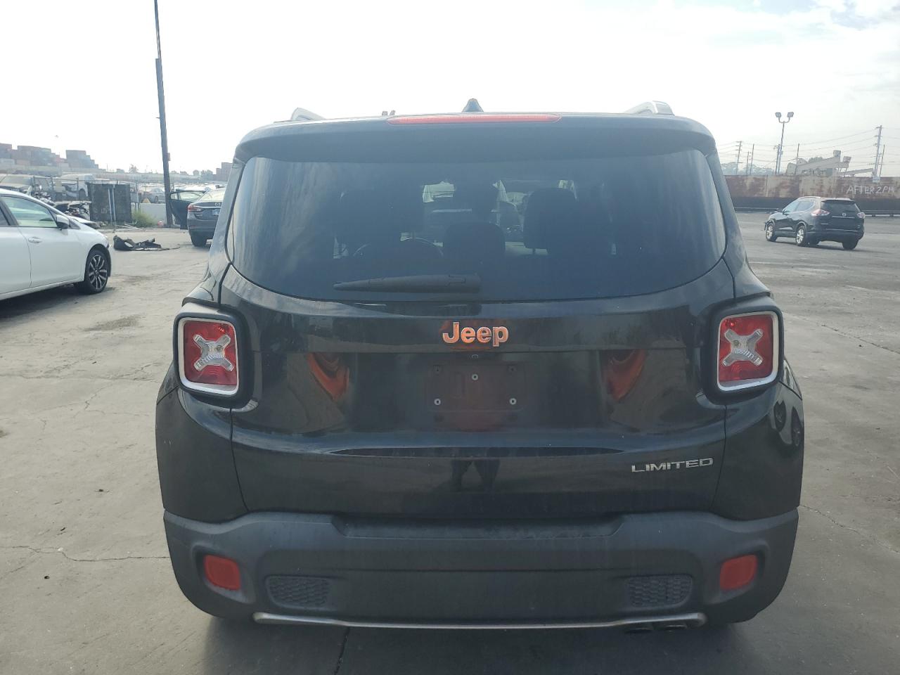 ZACCJADB7HPE40234 2017 Jeep Renegade Limited