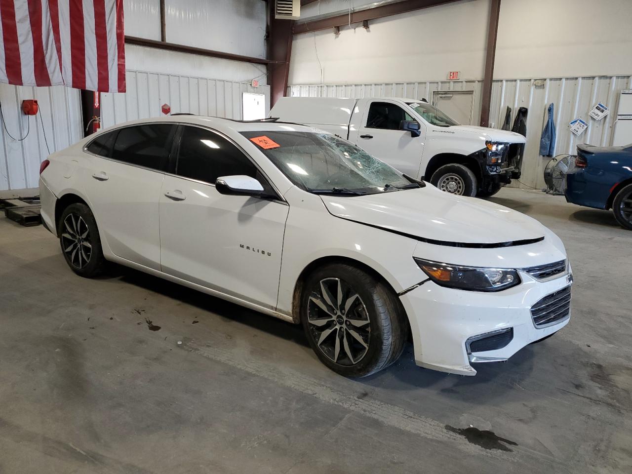 2018 Chevrolet Malibu - Image 4