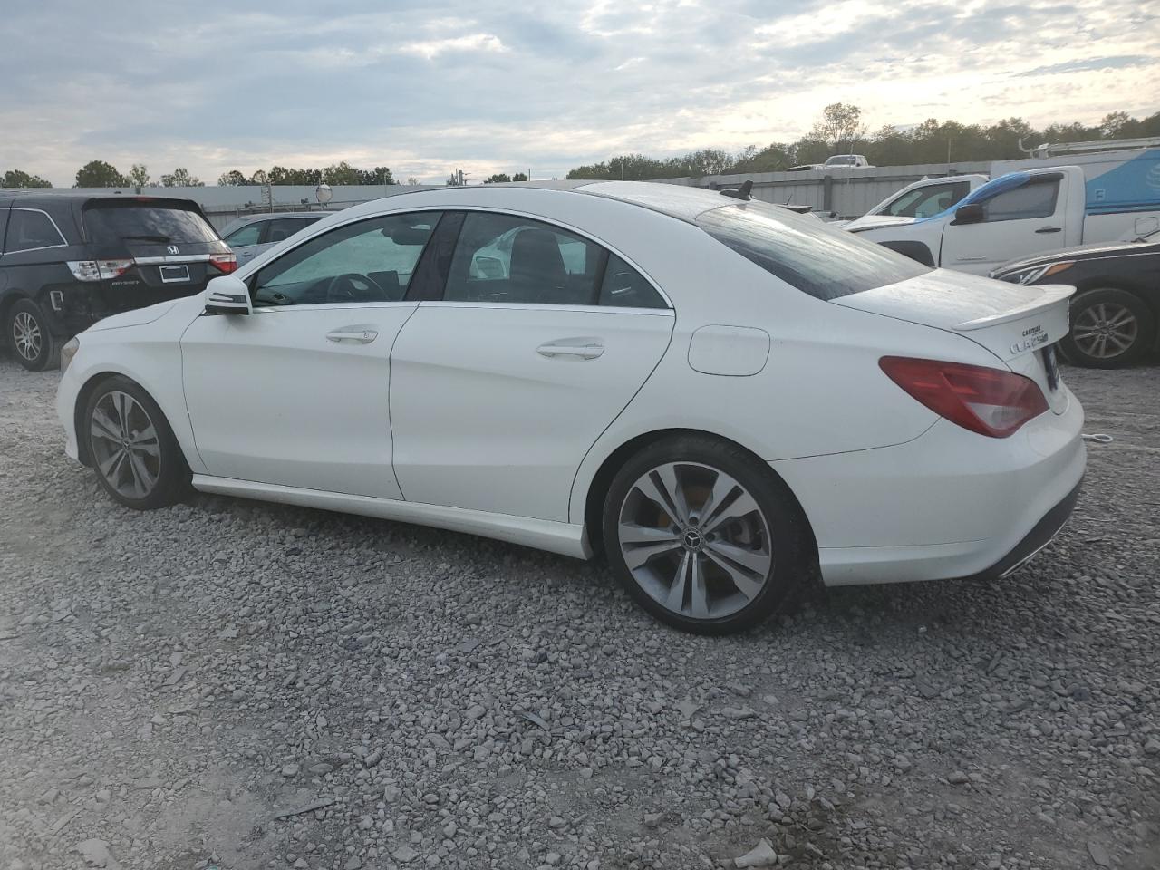 2018 Mercedes-Benz CLA-klasse - Image 2