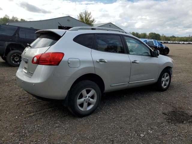 Parquets NISSAN ROGUE 2013 Srebrny