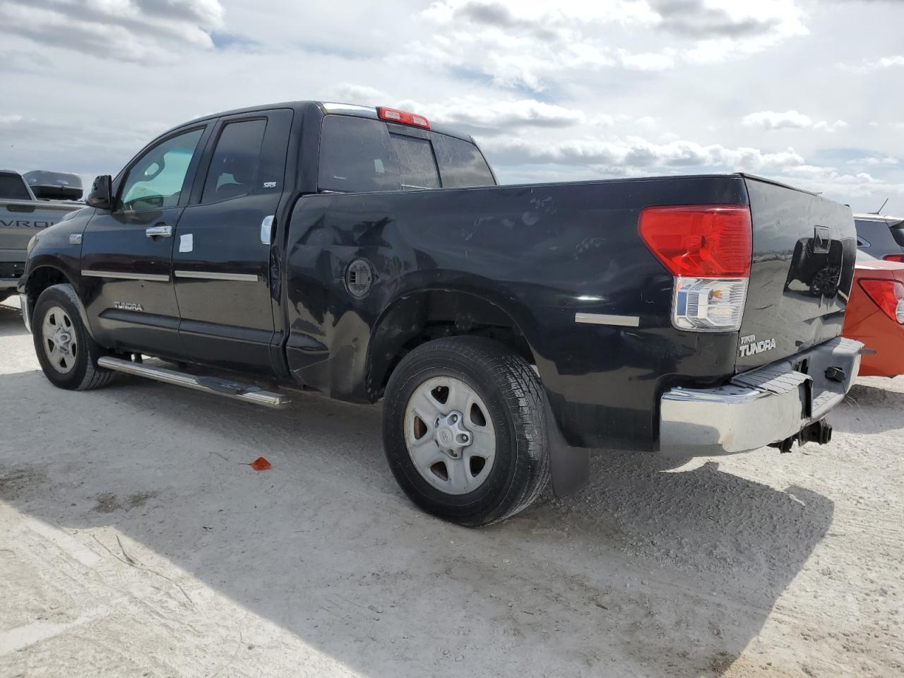 2013 Toyota Tundra - Image 2