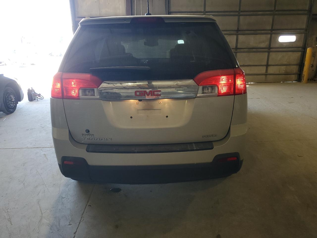 2GKFLVEK0F6125853 2015 GMC Terrain Sle